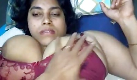 एक तंग छेद में इंग्लिश फिल्म वीडियो सेक्सी युवा प्रेमिका किक्स