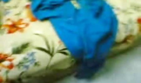 बिस्तर में काले बाल सौंदर्य मद्रासी सेक्सी पिक्चर मद्रासी