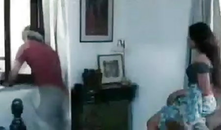 दो सुंदर लड़कियों को एक केबल हिंदी में सेक्सी फिल्म भेजिए लात मारी