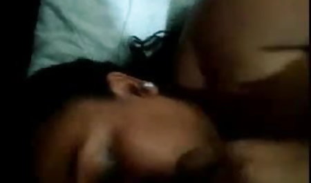 एक जापानी लड़की एक खिलौना के साथ masturbates सेक्सी मूवी सेक्सी पिक्चर और उसके चेहरे सह