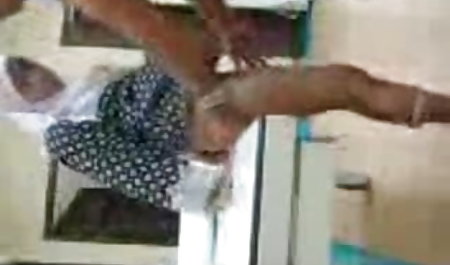 एक ऊब स्वस्थ आदमी कार्यालय में इंग्लिश फिल्म वीडियो सेक्सी अपने मालिक के लिए दौड़ा