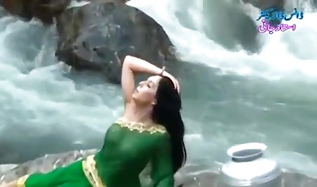 मोज़ा में गर्म गोरा शॉवर सेक्स हिंदी पिक्चर में एक काला आदमी किक्स