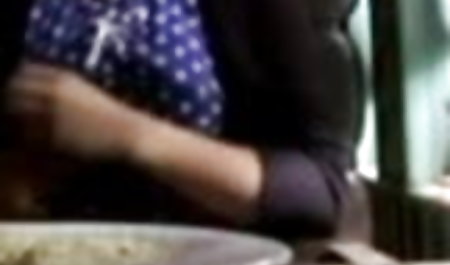 मुंह में रूसी घर हिंदी फिल्म सेक्सी वीडियो का बना सेक्स और सह