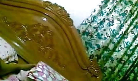 पहली बैठक में, युवा सेक्सी हिंदी मूवी में कमबख्त वेश्या