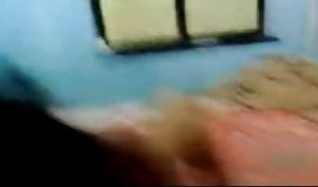 हूकर हिंदी मूवी फुल सेक्सी मूवी एक रबर बिल्ली के साथ बड़ा हुआ और फिर उसके साथ सोया