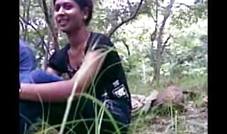 रूसी लड़की पैसे के लिए उसके स्तनों को बंद हिंदी हिंदी फिल्म सेक्सी कर दिया