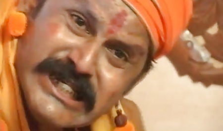 पति सेक्सी फिल्म हिन्दी मे रूसी घर अश्लील के एक सदस्य के साथ उसकी पत्नी चुरा लिया ।