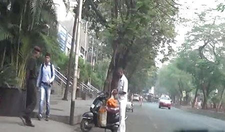 युवा कोच फाइटनवुड शरीर सौष्ठव हॉल में सभी ट्रिपल सेक्सी हिंदी फिल्म हॉल में है