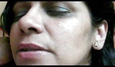 एक छोटी लड़की के लिए सेक्सी फिल्म भेजो सेक्सी सेक्सी एक आरामदायक छेद में बिग डिक