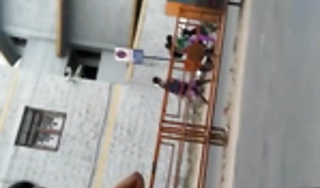 काली जीभ सफेद मुर्गा खाती है । हिंदी सेक्सी फिल्म चाहिए