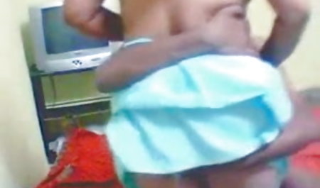 रसोई घर में अच्छा हिंदी पिक्चर में सेक्सी स्तन बेकार के साथ लड़की ।