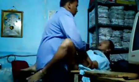 छात्र अपने शिक्षक सेक्स करता हुआ फिल्म की वेश्या कहा जाता है.
