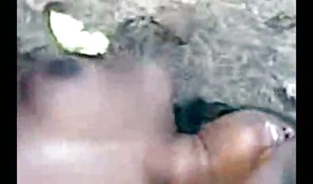 जूलिया अश्लील वीडियो सेक्सी पिक्चर फिल्म फोटो सत्र में खेला