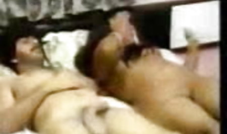 गर्म सेक्सी मूवी हिंदी प्रेमी उसे बिल्ली में एक सुराही है